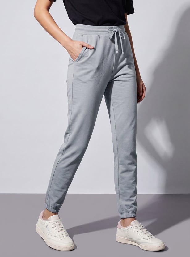 FAME FOREVER Solid Knit Joggers