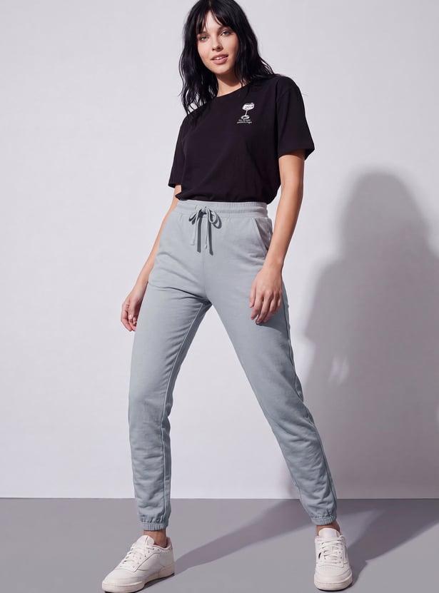 FAME FOREVER Solid Knit Joggers