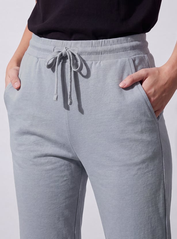 FAME FOREVER Solid Knit Joggers