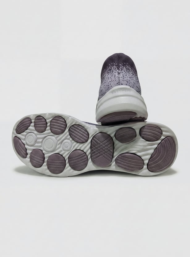 SKECHERS Slip-On Ultra Pillars Sports Shoes