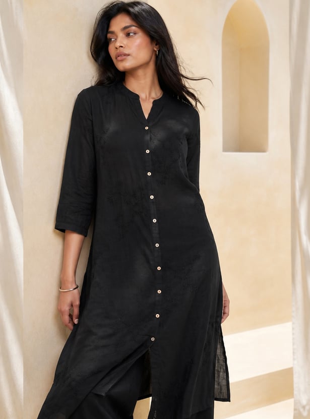 MELANGE Embroidered Straight Kurta