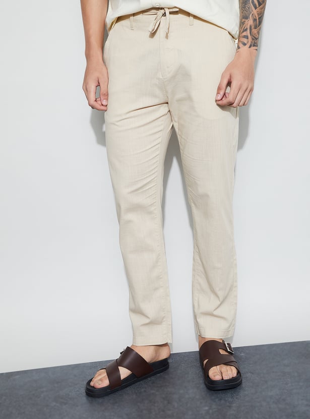 CODE UNWIND Solid Regular Fit Trousers