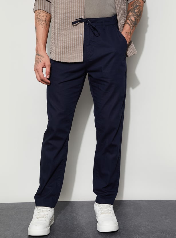 CODE UNWIND Solid Regular Fit Trousers