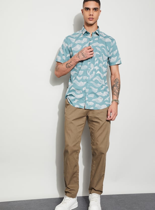 CODE UNWIND Solid Regular Fit Trousers