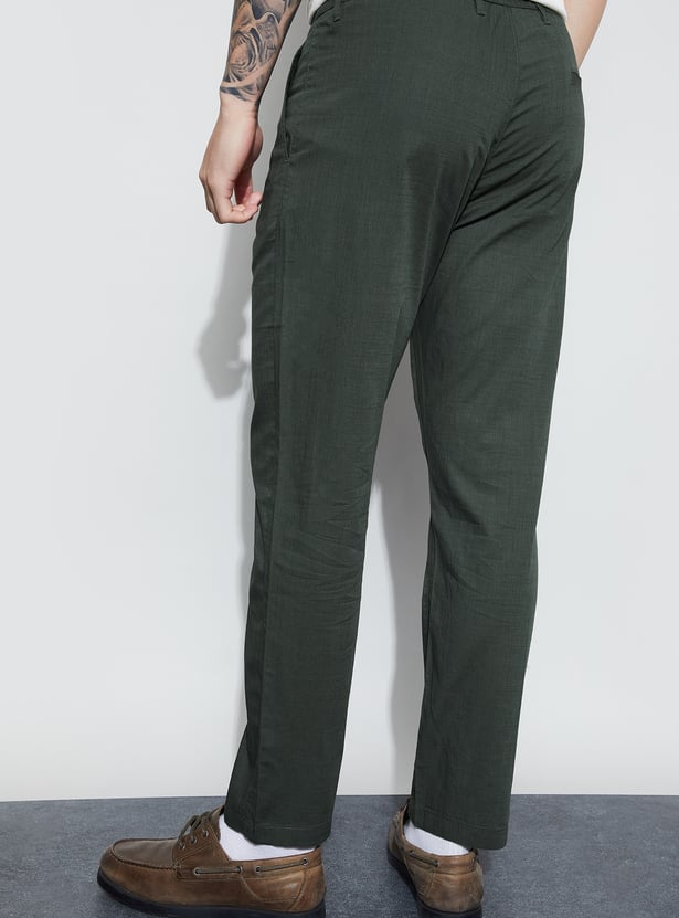 CODE UNWIND Solid Regular Fit Trousers
