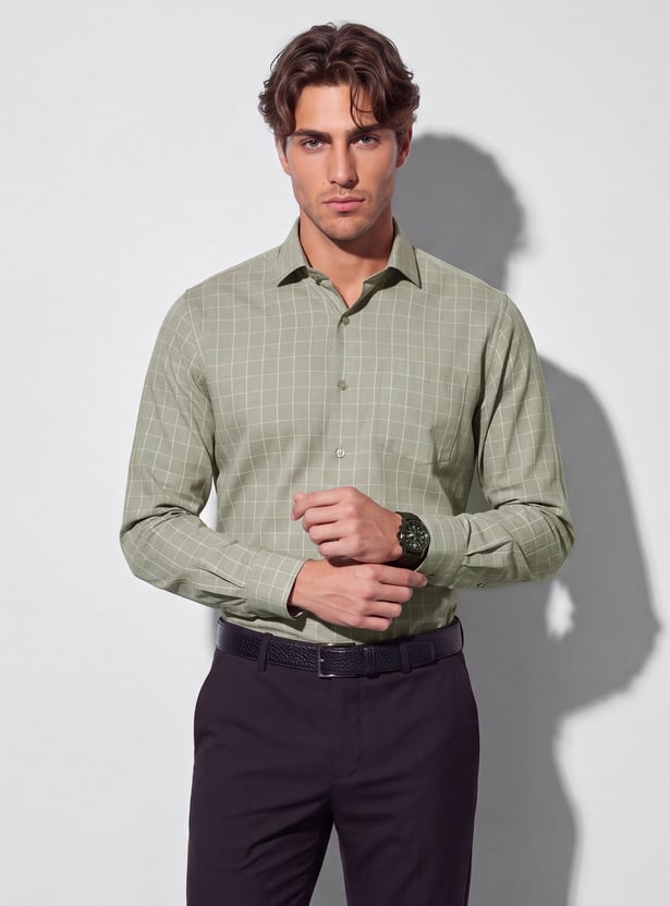 CODE Checked Regular Fit Formal Shirt