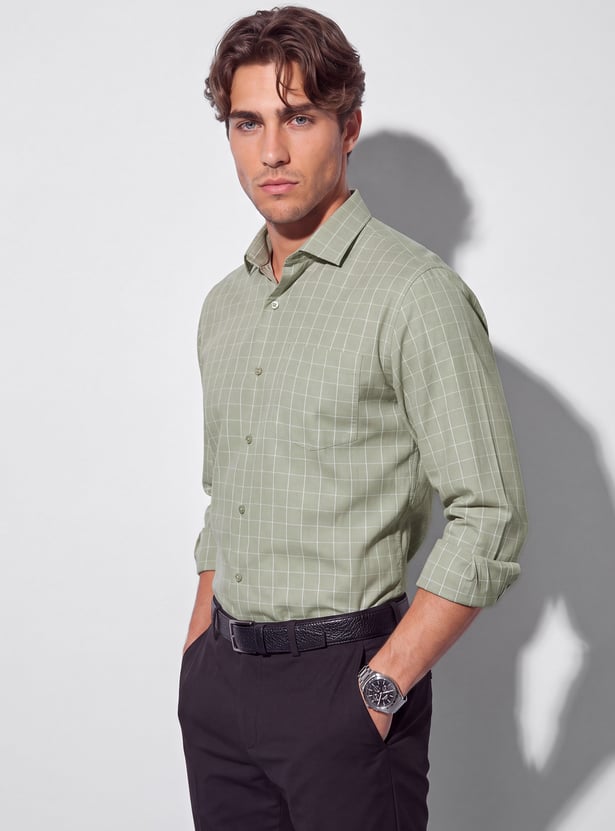 CODE Checked Regular Fit Formal Shirt