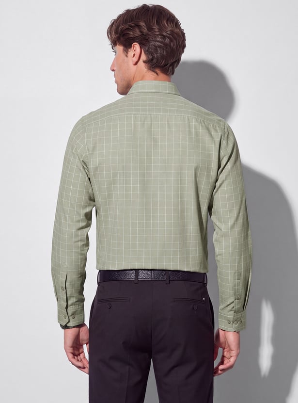 CODE Checked Regular Fit Formal Shirt