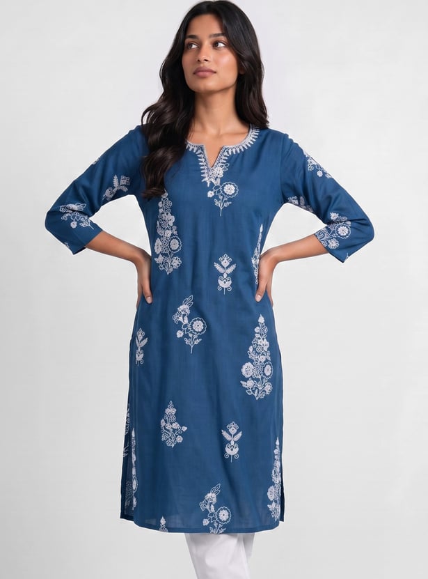 MELANGE Embroidered Straight Kurta