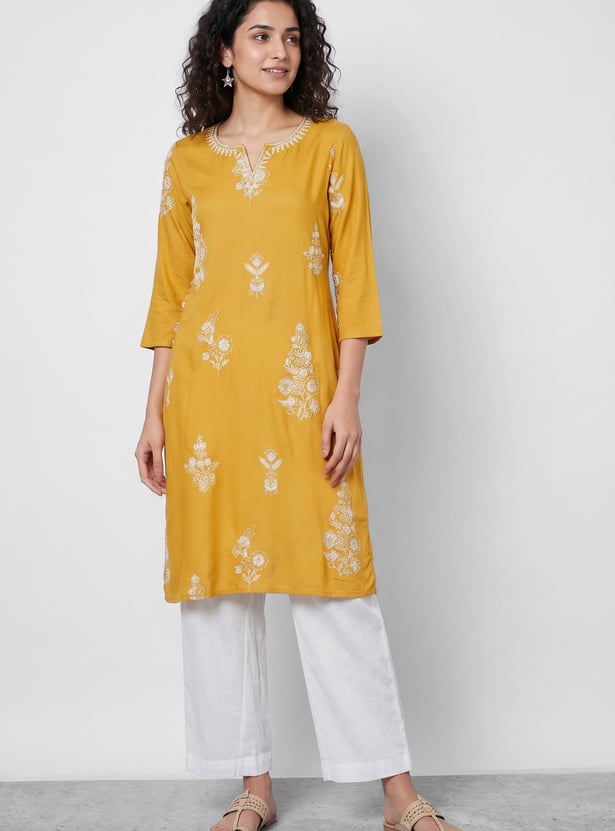MELANGE Embroidered Straight Kurta