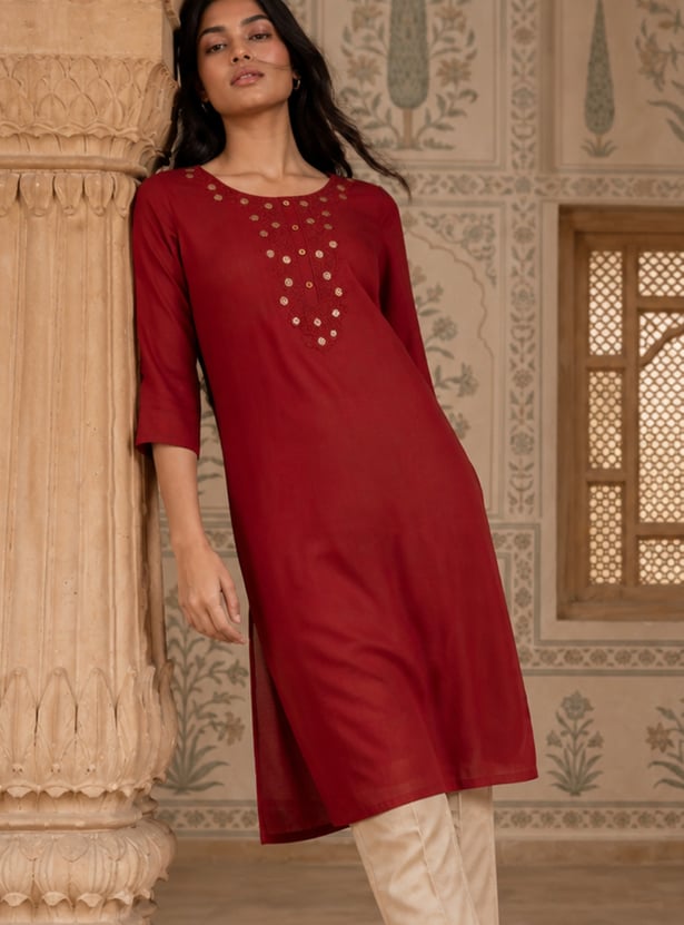 MELANGE Embroidered Straight Kurta