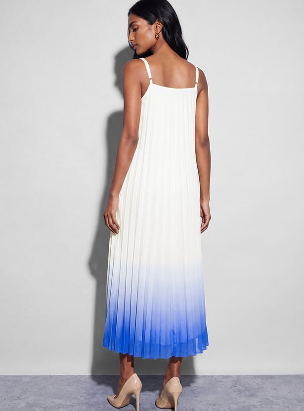 CODE Floral Print Pleated Maxi Dress
