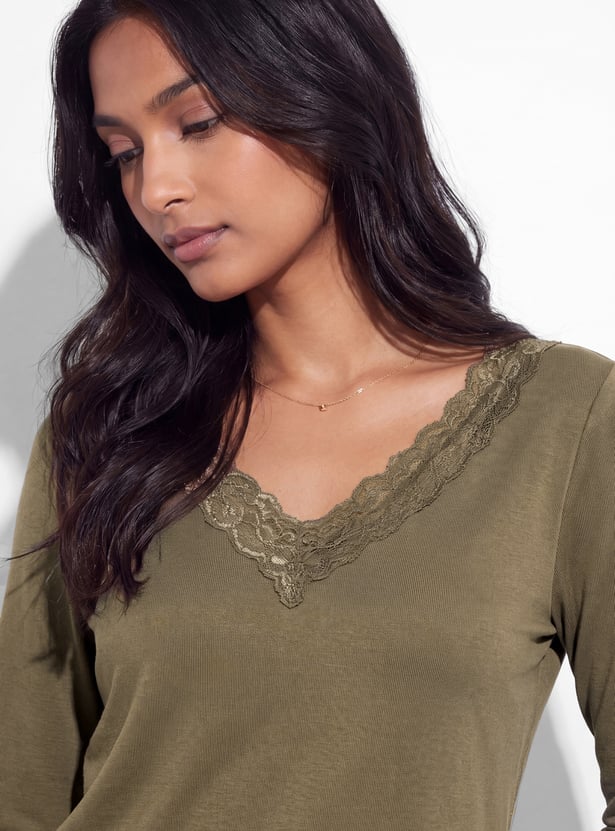 CODE Lace Trim T-shirt