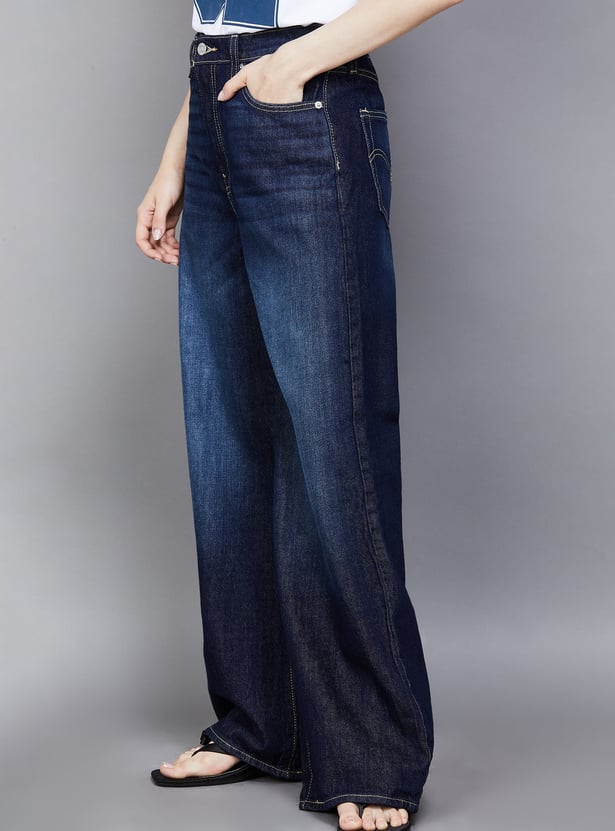 LEVI'S Solid Flared Jeans
