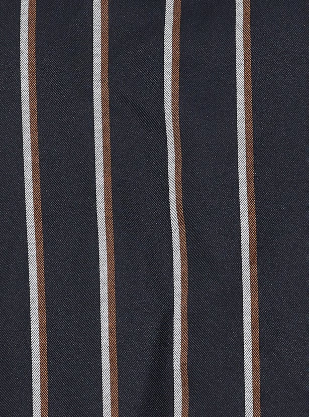 FAME FOREVER Striped Smart Fit Shirt