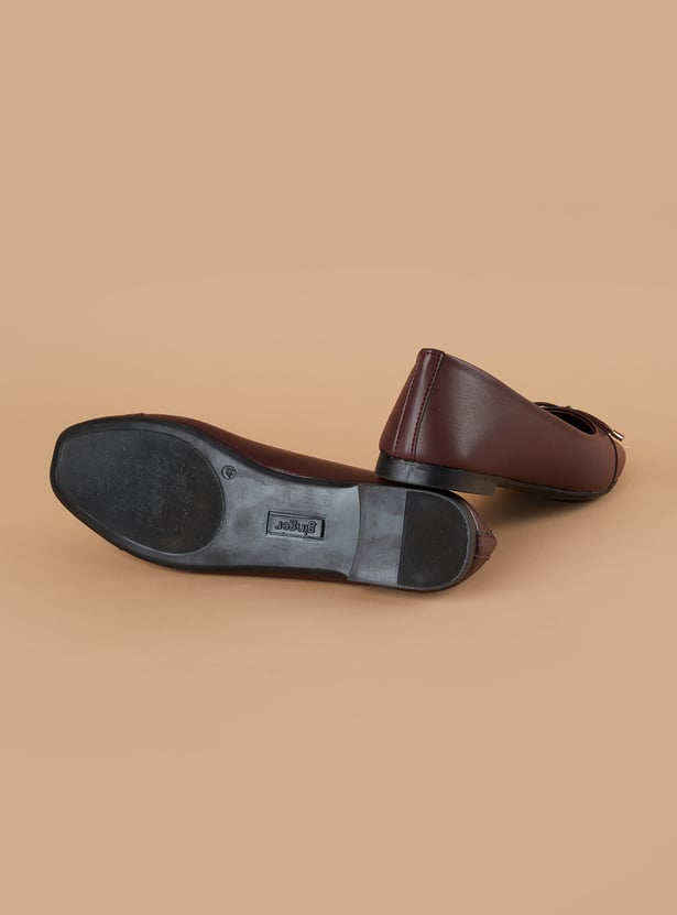 GINGER Solid Round Toe Ballerinas
