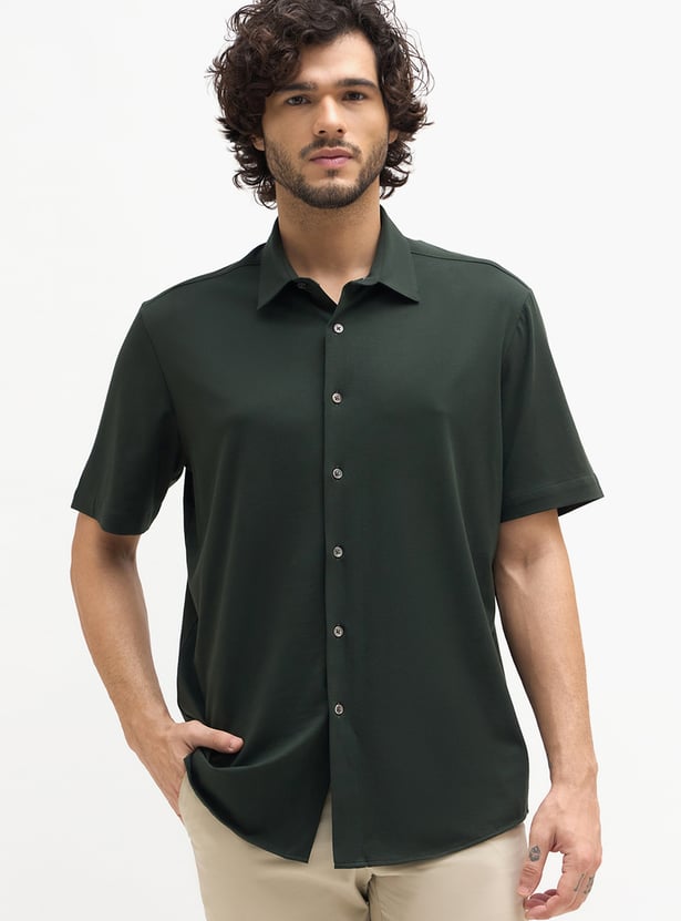 FAHRENHEIT Solid Regular Fit Shirt