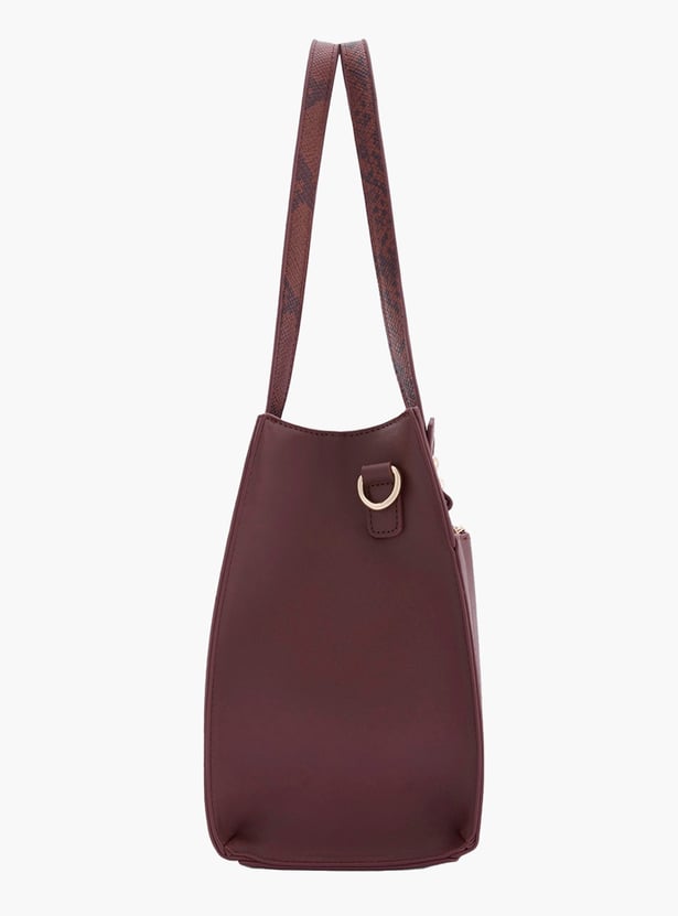 CAPRESE Bambi Textured Shoulder Bag