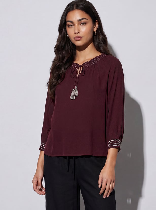 FAME FOREVER Solid Tie-Up Neck Top