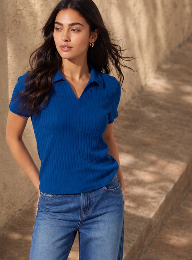 FAME FOREVER Ribbed Johnny Collar T-shirt
