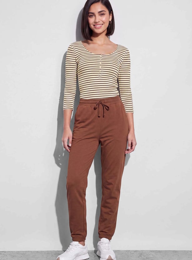 FAME FOREVER Striped T-shirt