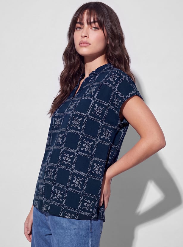 FAME FOREVER Ethnic Motif Notched Neck Top