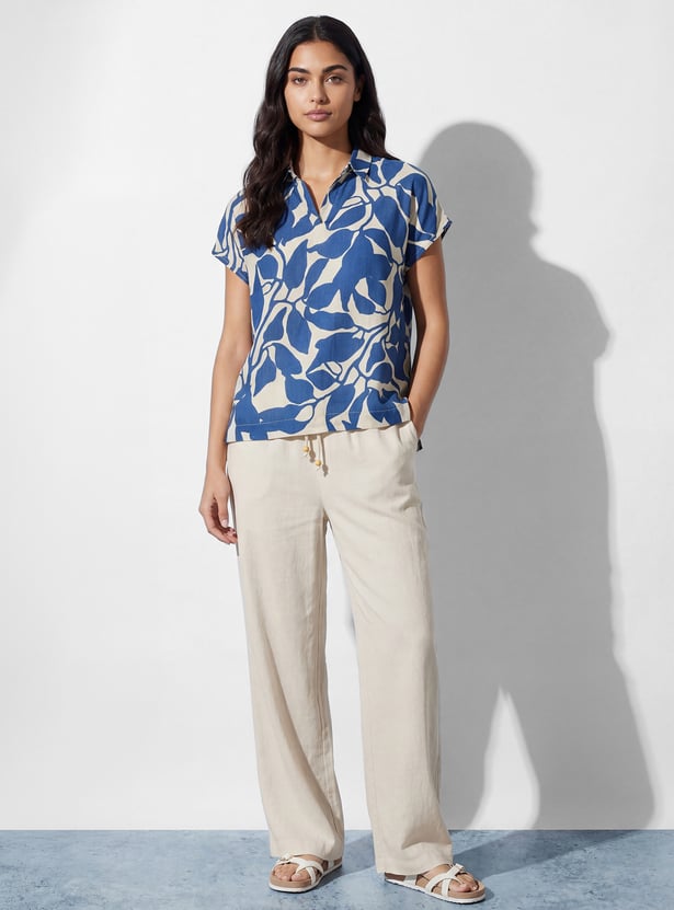 FAME FOREVER Floral Print Collared Top