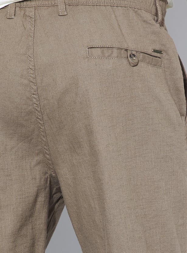 FAME FOREVER Solid Mid-Rise Knee-Length Shorts