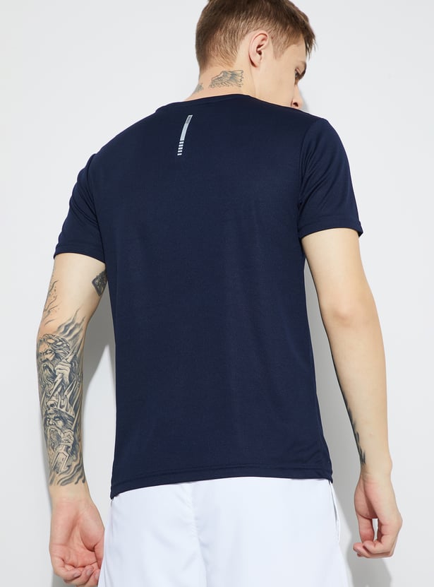 FAME FOREVER ACTIVE Solid Knit T-shirt