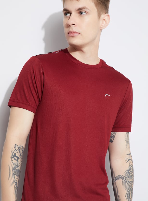 FAME FOREVER ACTIVE Solid Knit T-shirt
