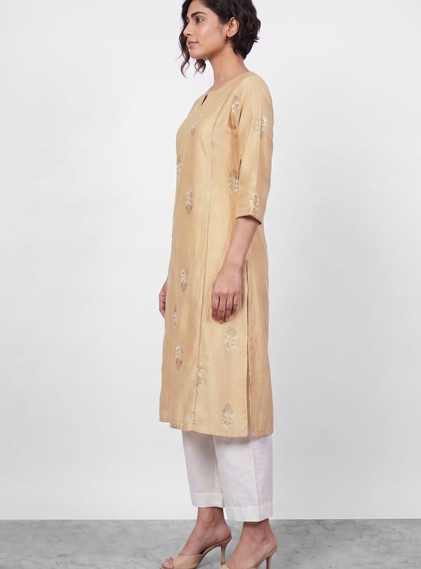 MELANGE Embroidered Straight Kurta