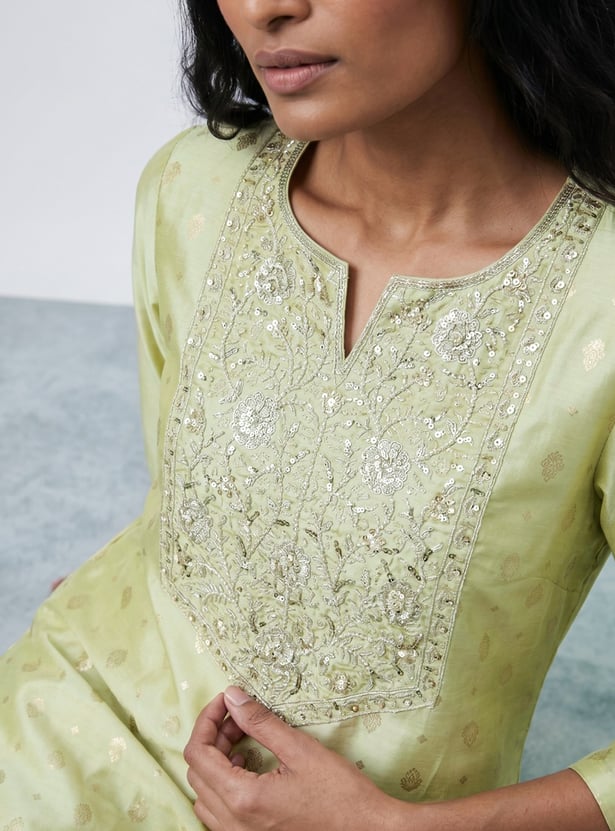 MELANGE Embroidered Straight Kurta