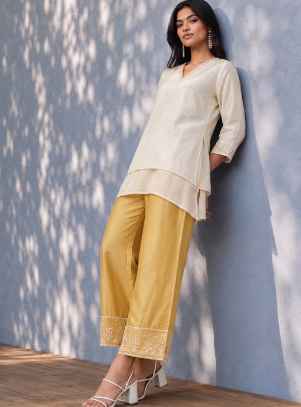 MELANGE Embroidered Straight Pants