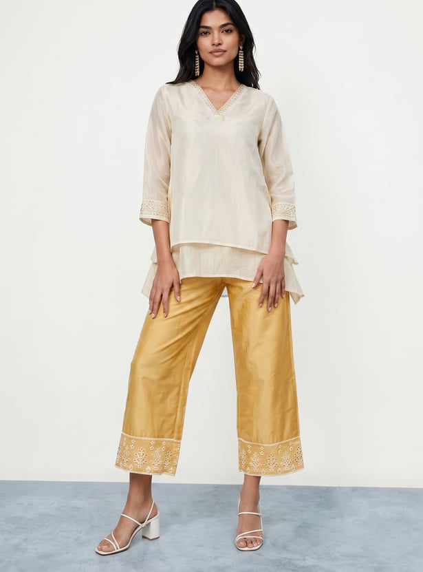 MELANGE Embroidered Straight Pants