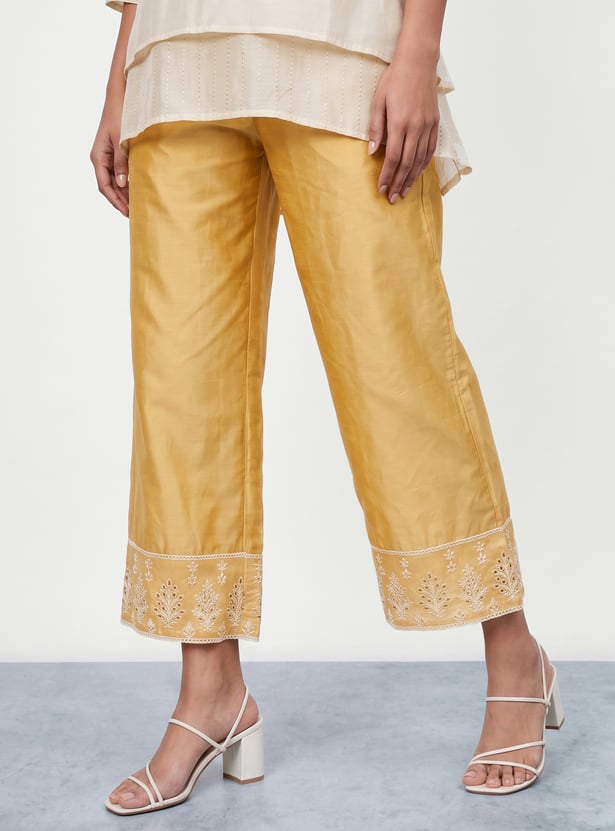 MELANGE Embroidered Straight Pants