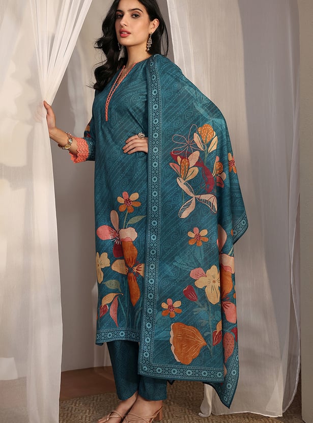 LIBAS Floral Print Straight Kurta Set