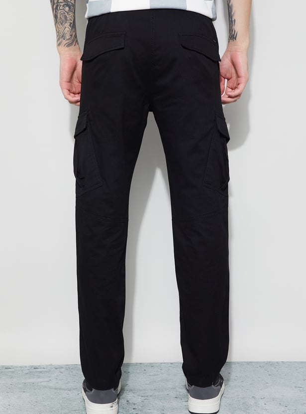 FAME FOREVER Solid Regular Fit Cargos