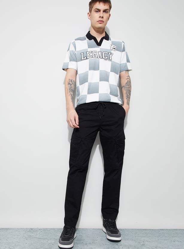 FAME FOREVER Solid Regular Fit Cargos