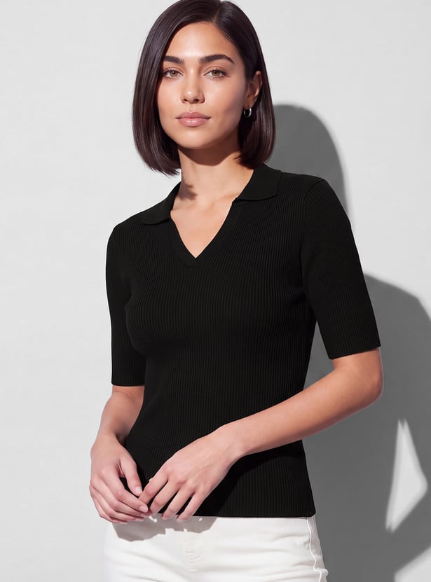 FAME FOREVER Solid V-Neck Tie-Up Top