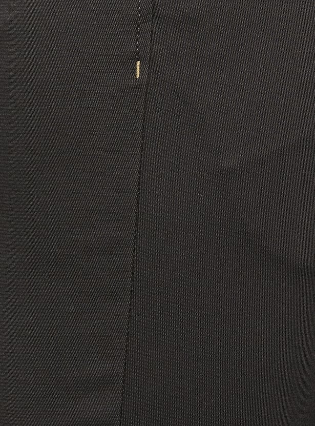 ARROW SPORT Solid Slim Straight Trousers