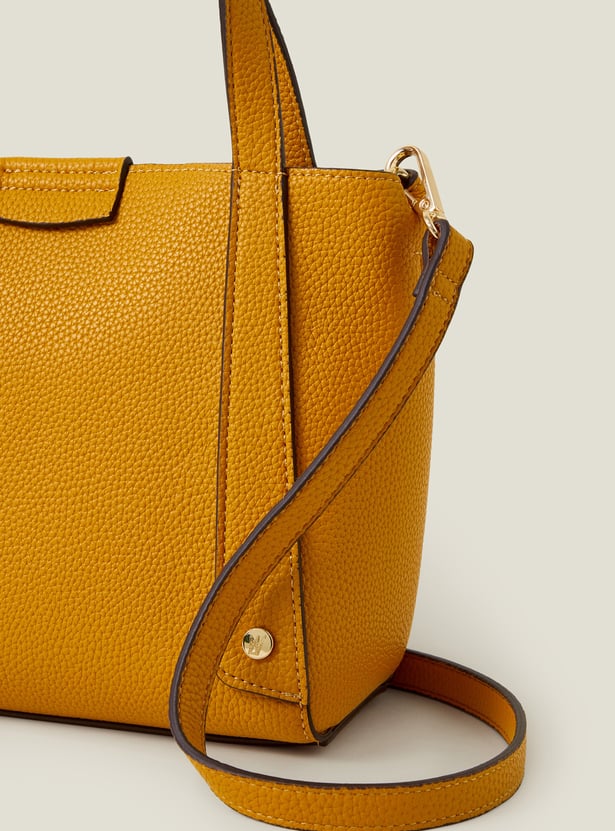 ACCESSORIZE LONDON Solid Handheld Bag