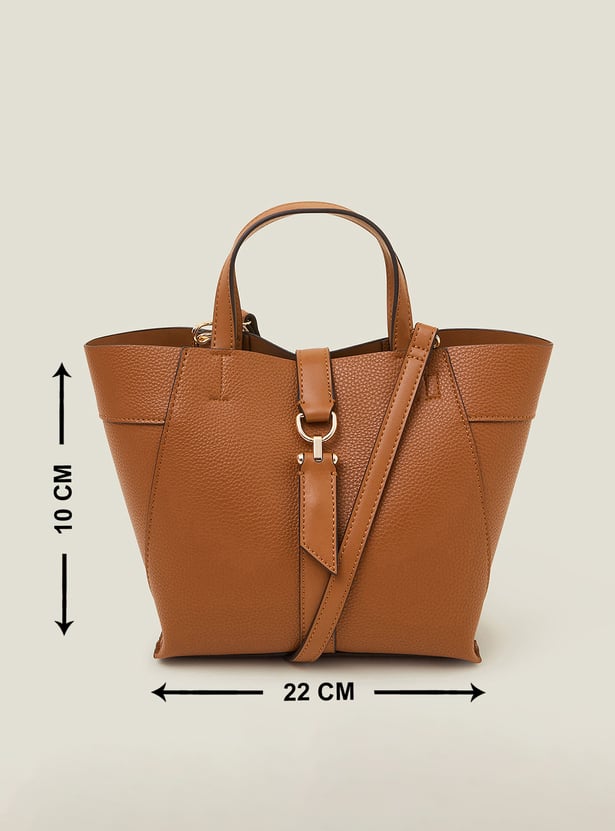 ACCESSORIZE LONDON Solid Handheld Bag