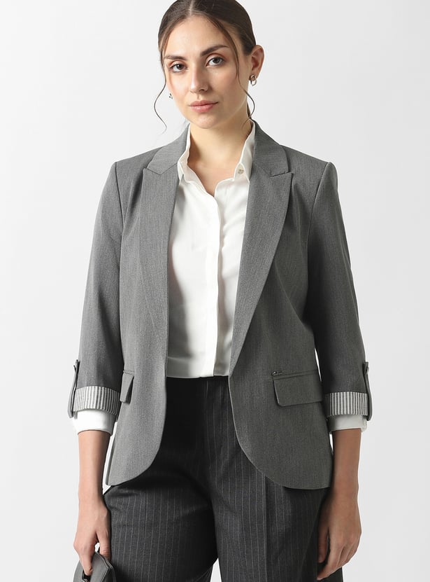 VAN HEUSEN Solid Blazer
