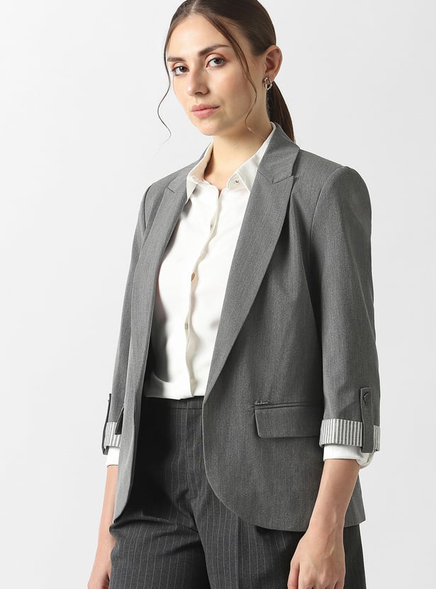 VAN HEUSEN Solid Blazer