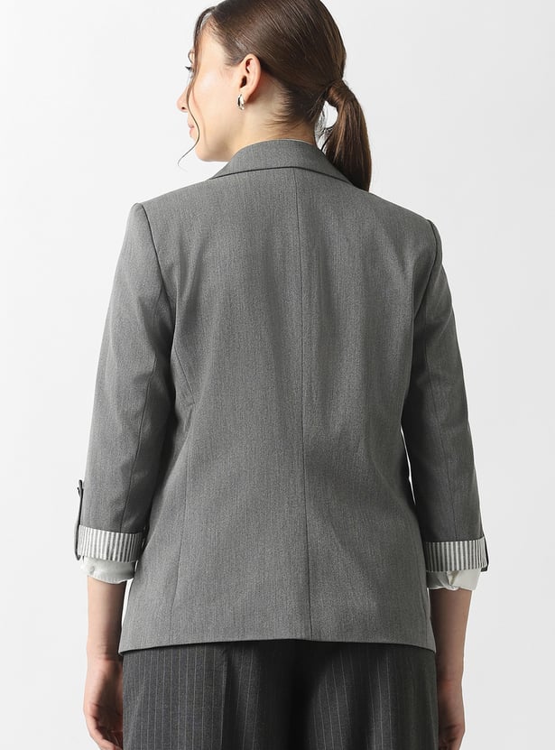 VAN HEUSEN Solid Blazer