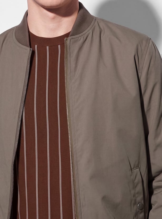 FAME FOREVER Base Collar Bomber Jacket