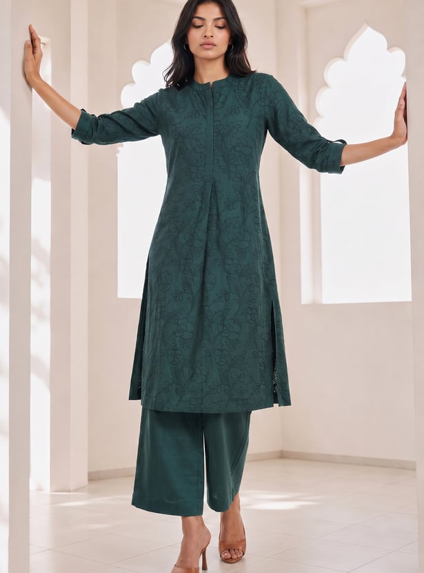 MELANGE Embroidered Kurta Set