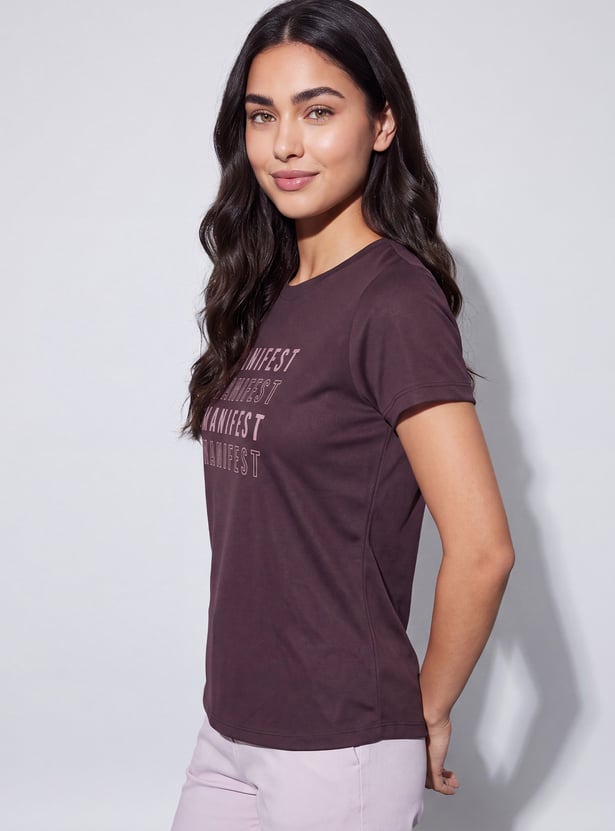 FAME FOREVER Typographic Print T-shirt