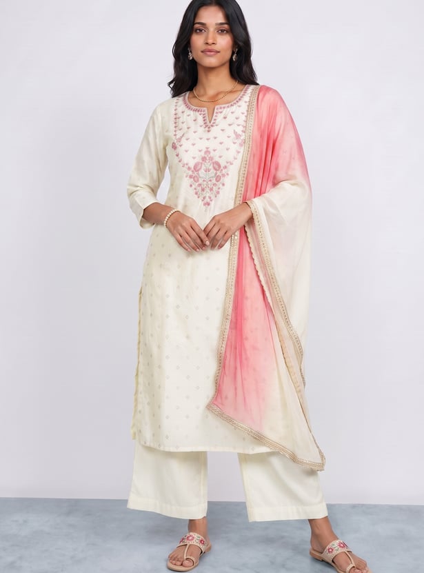 MELANGE Embroidered Kurta Set