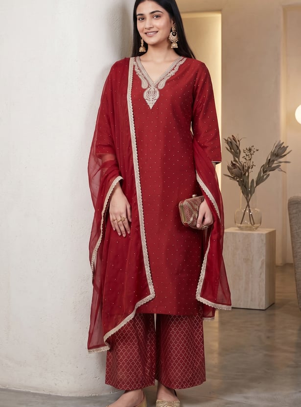 MELANGE Embroidered Kurta Set